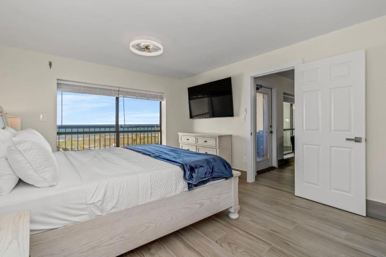 Saida Beachfront Oceanview Charm South Padre Island