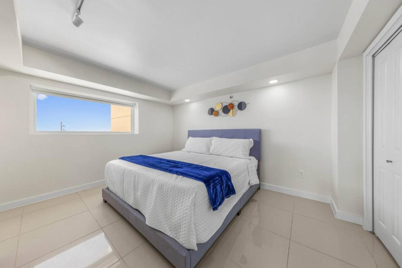 Solare Tower Paradise By The Sea Apartment *