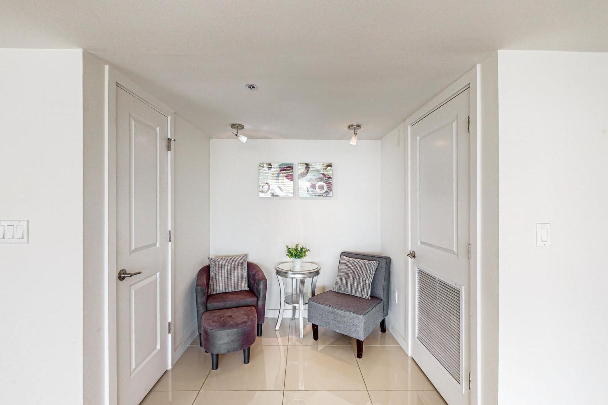 Apartment Solare Tower 1202