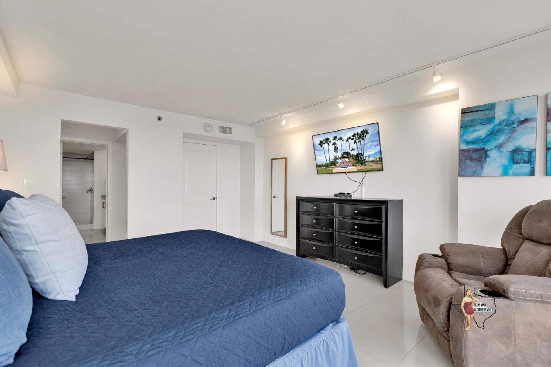 Bahia Mar-solare Tower, Beachfront With Two Pools Apartment