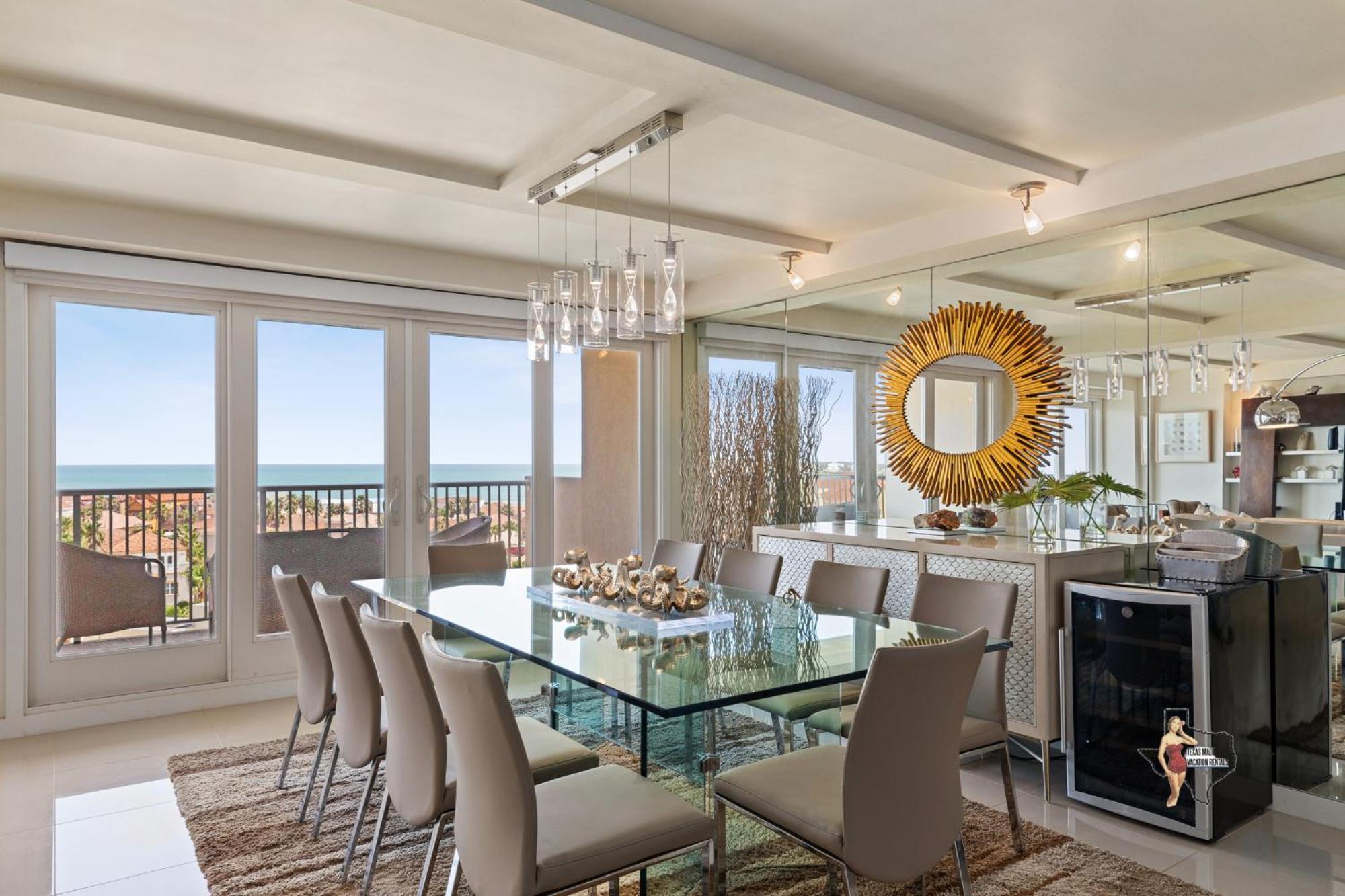Apartment Bahia Mar-solare Tower, Beachfront With Two Pools