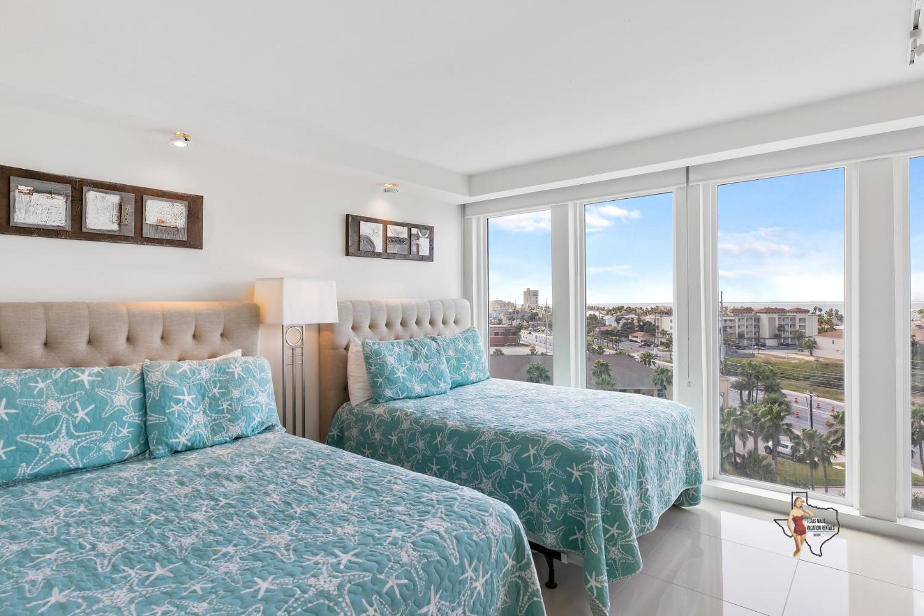 Apartment Bahia Mar-solare Tower, Beachfront With Two Pools