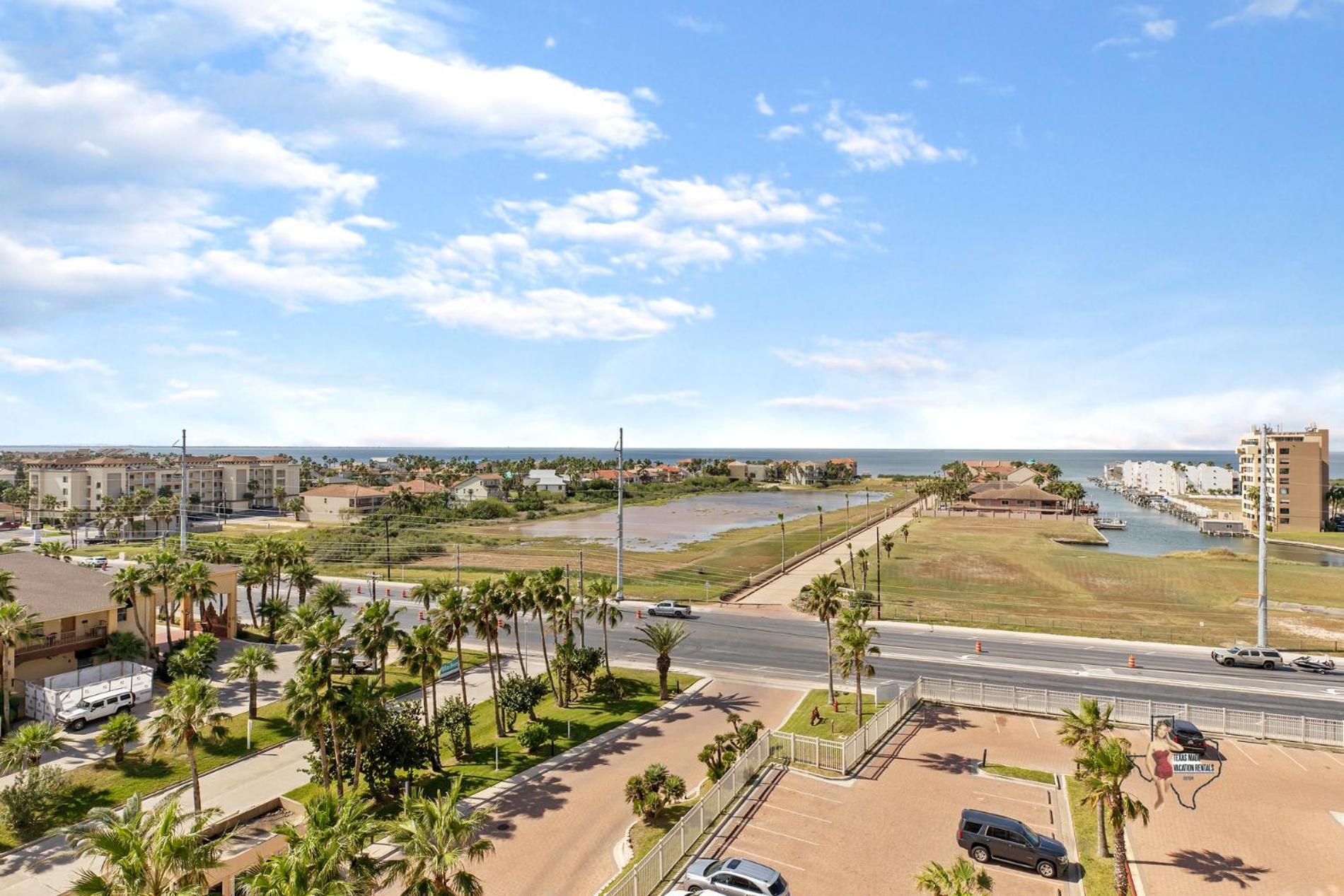 Apartment Bahia Mar-solare Tower, Beachfront With Two Pools