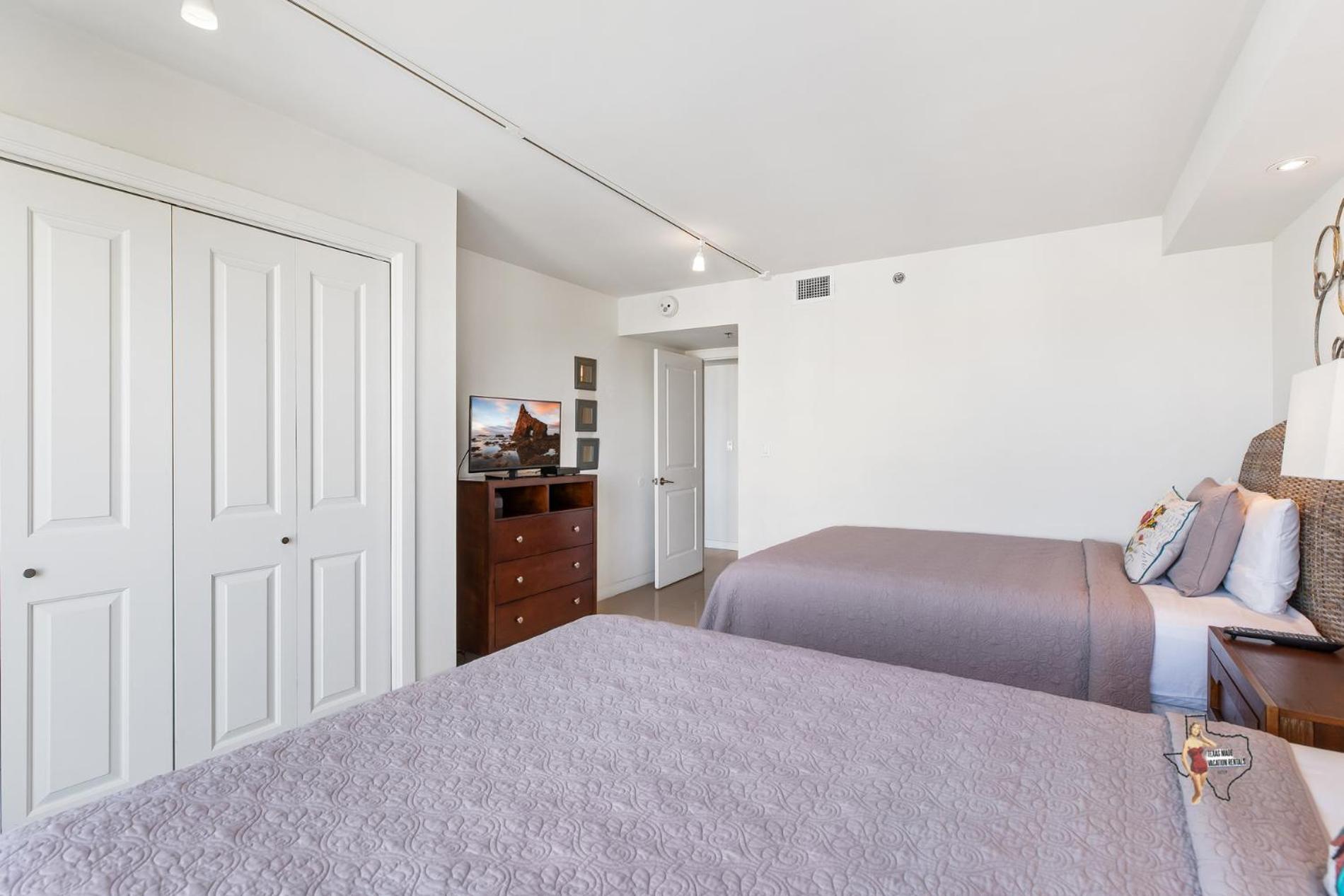 Apartment Bahia Mar-solare Tower, Beachfront With Two Pools *