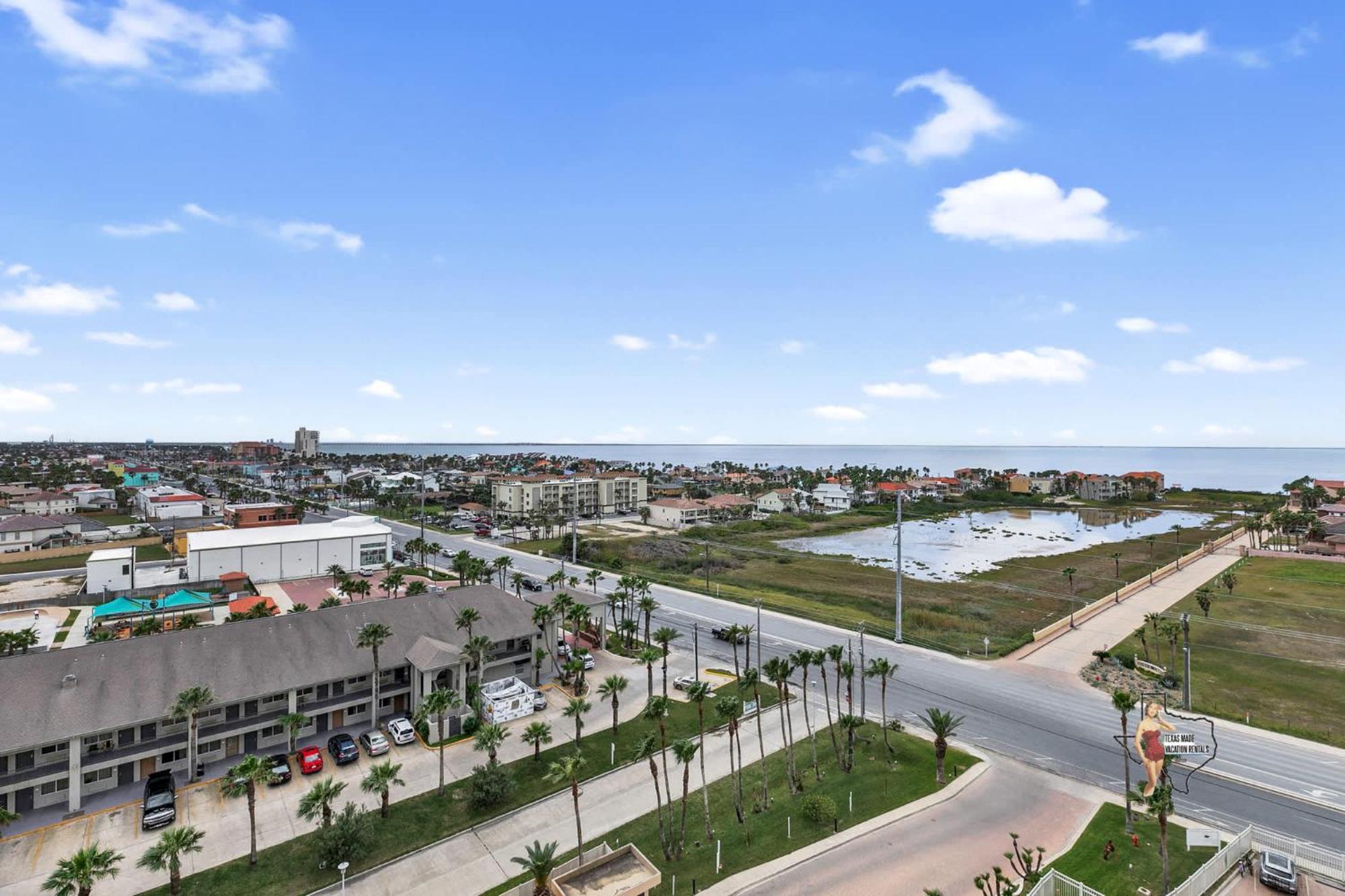 Bahia Mar-solare Tower, Beachfront With Two Pools Apartment