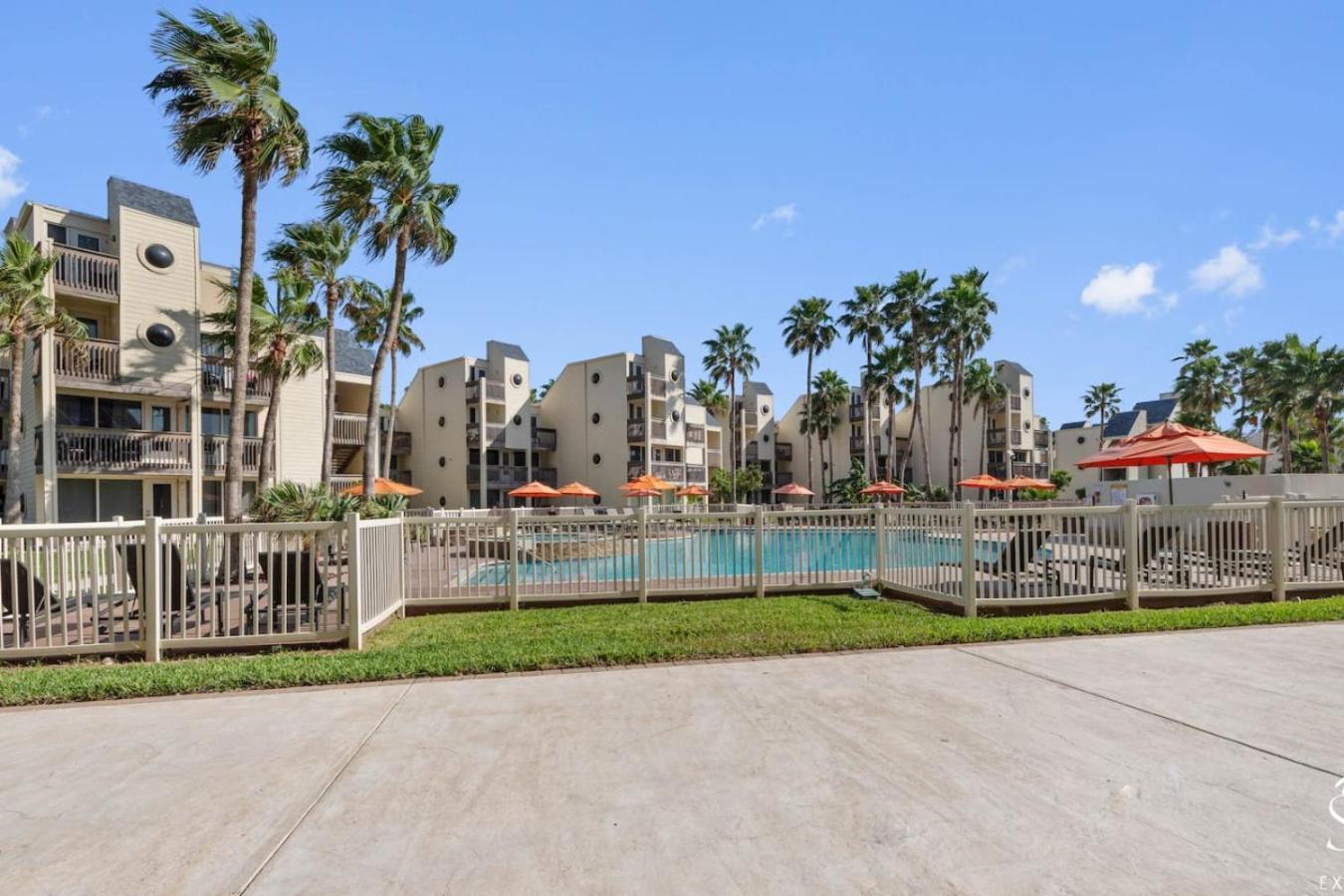 Solare Tower Sunset Panorama Paradise South Padre Island