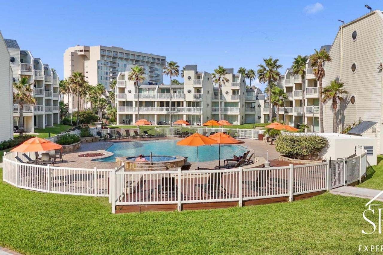 Bahiamar Luxury Oceanfront Oasis Apartment *