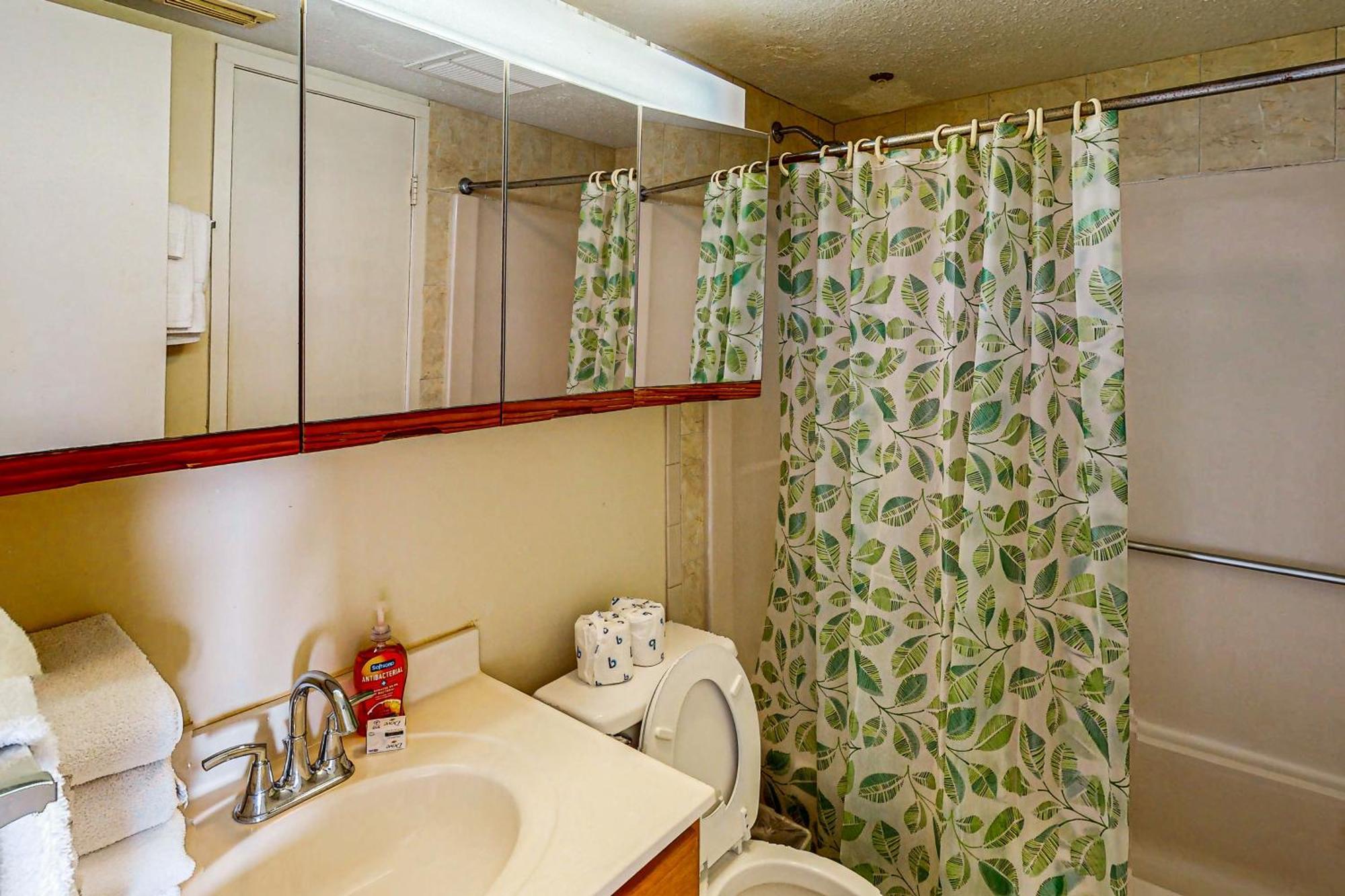 Bay Apartment *