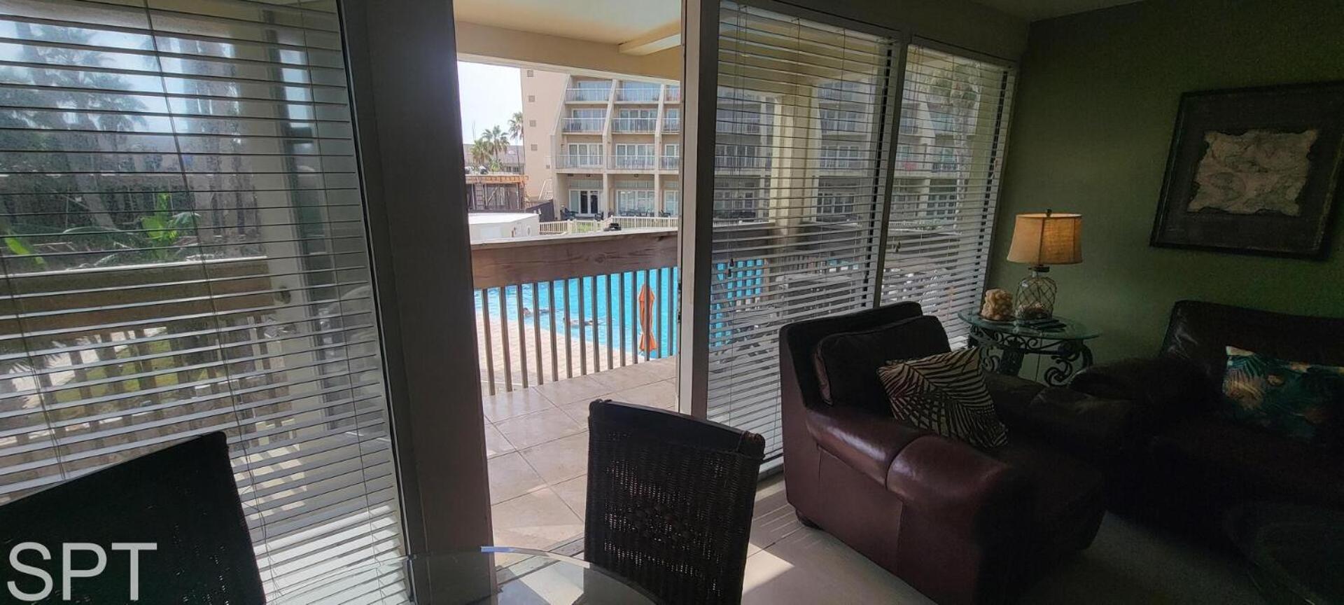 Bahia Mar 851f