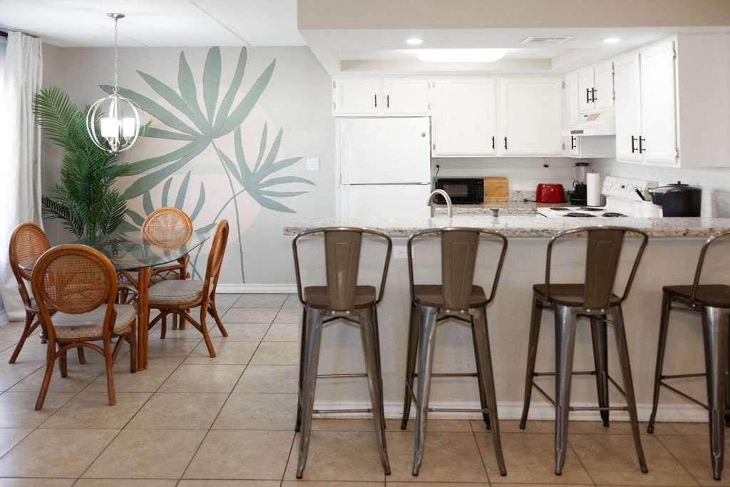2 Bed 2 Bath 1st Floor W Pool By South Padre Island