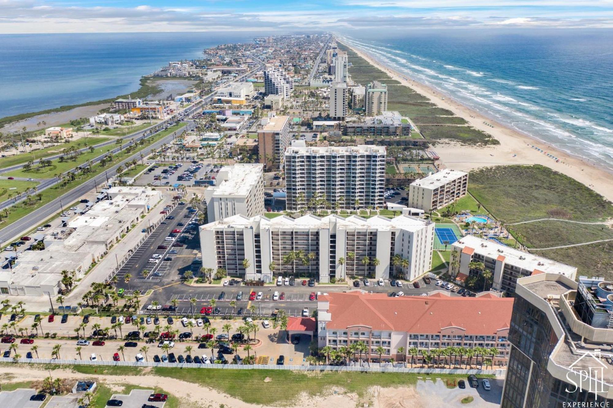 Amazing Views At Beachfront At Saida Towers Holiday home South Padre Island