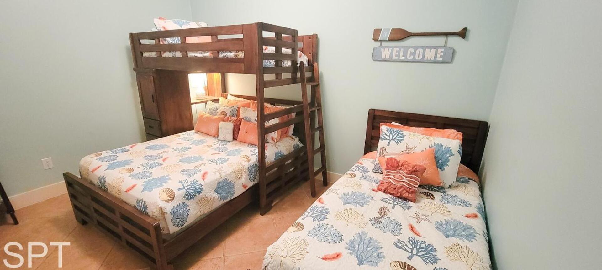 Sapphire 1706 Apartment