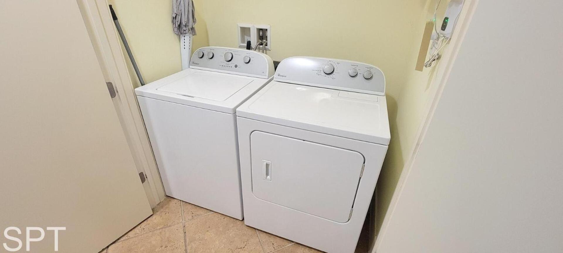 Apartment Sapphire 1706 *