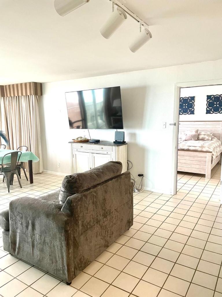 Saida Royale Tower Aparthotel South Padre Island