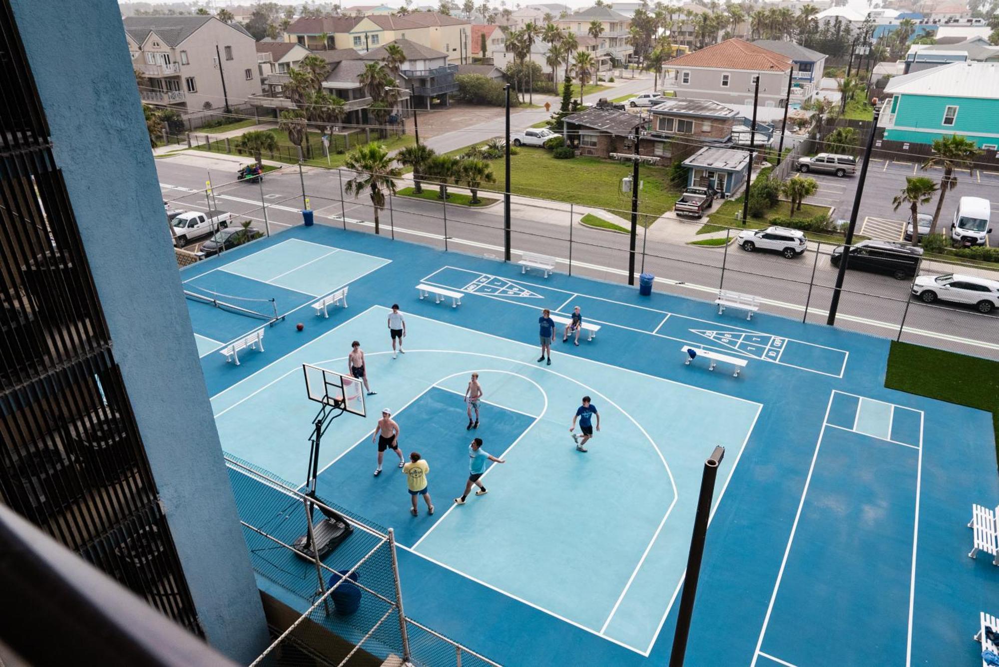 Beachfront 2br Condo, Suntide Iii, Unit 209 South Padre Island