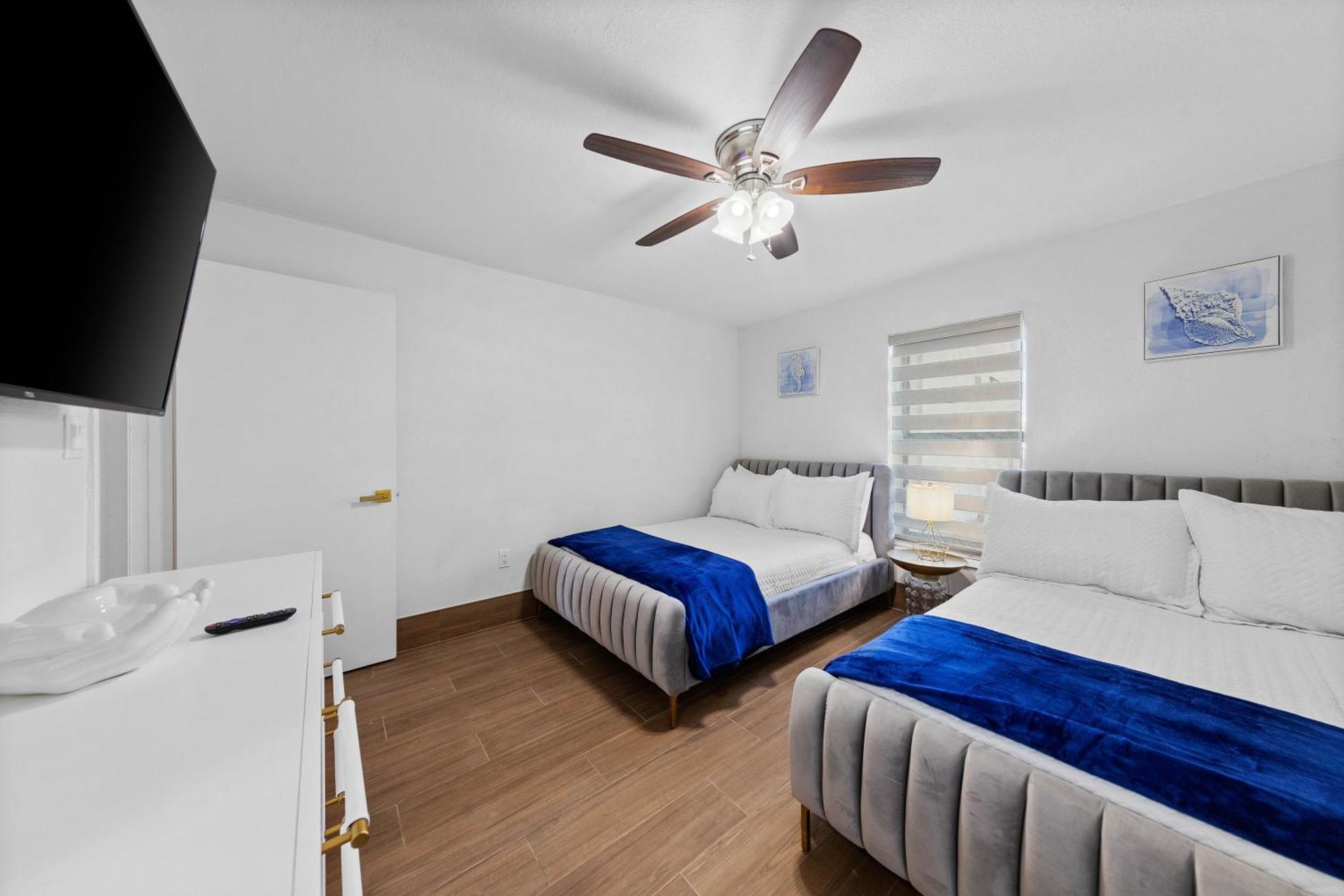 Ground Floor Beachfron 2steps From Amenities Saida