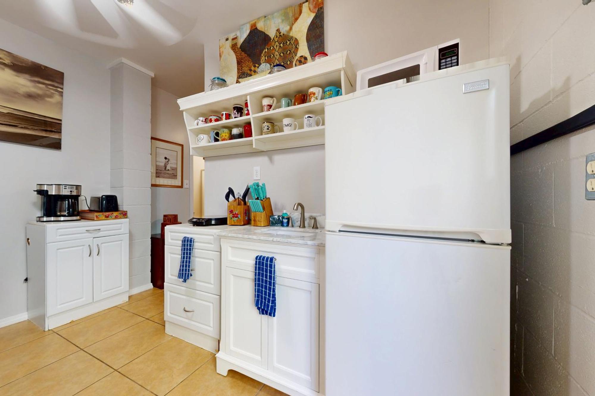 White Granite Holiday home
