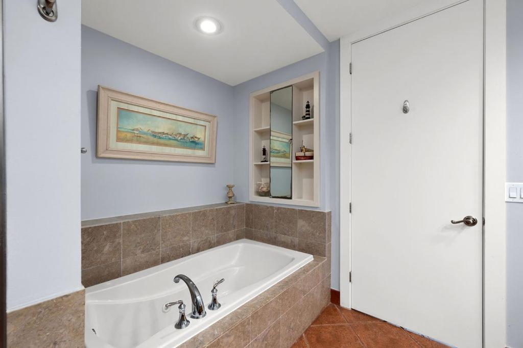 Sapphire By South Padre Apartment