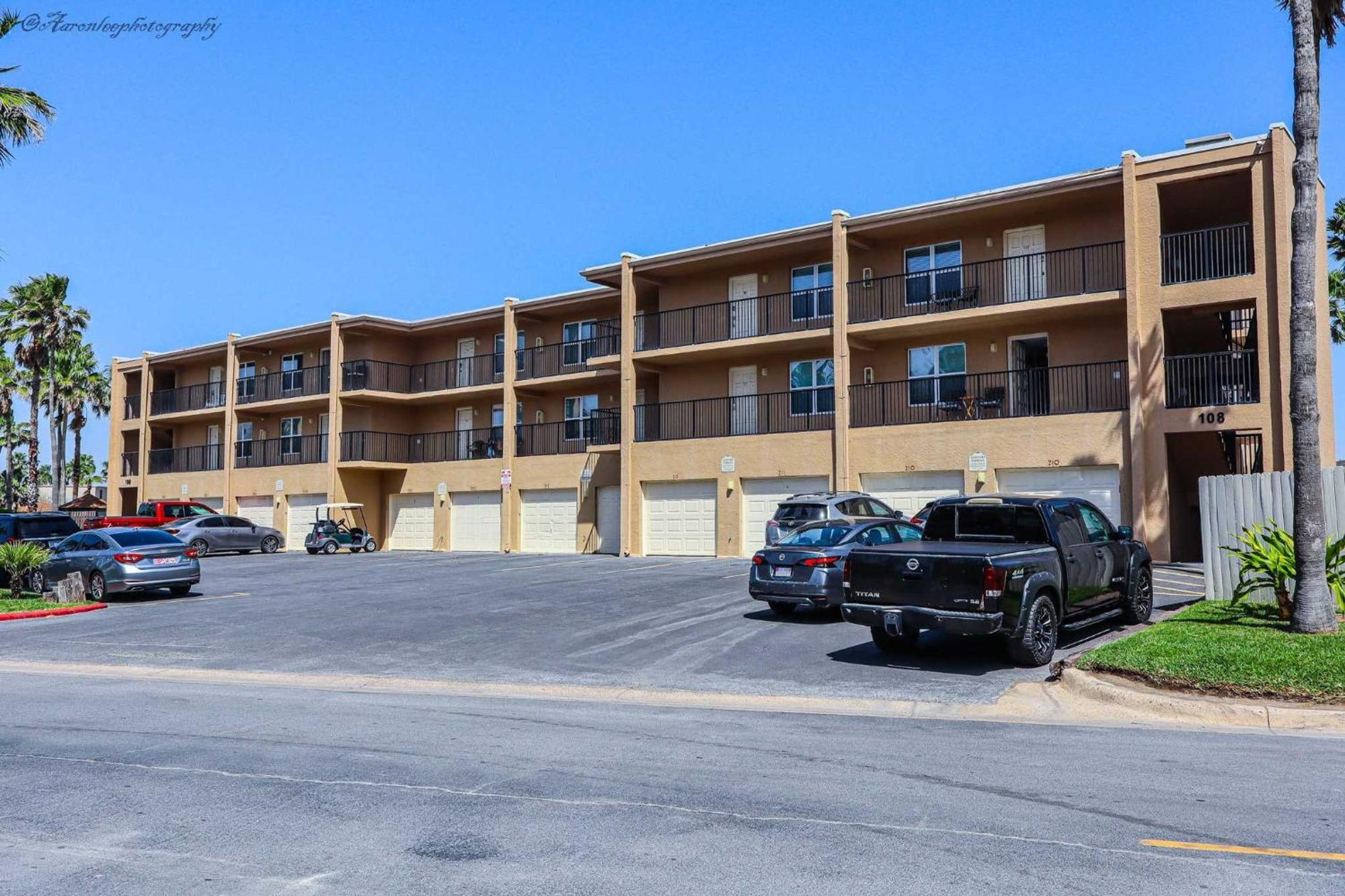 Surfside I 310 Apartment