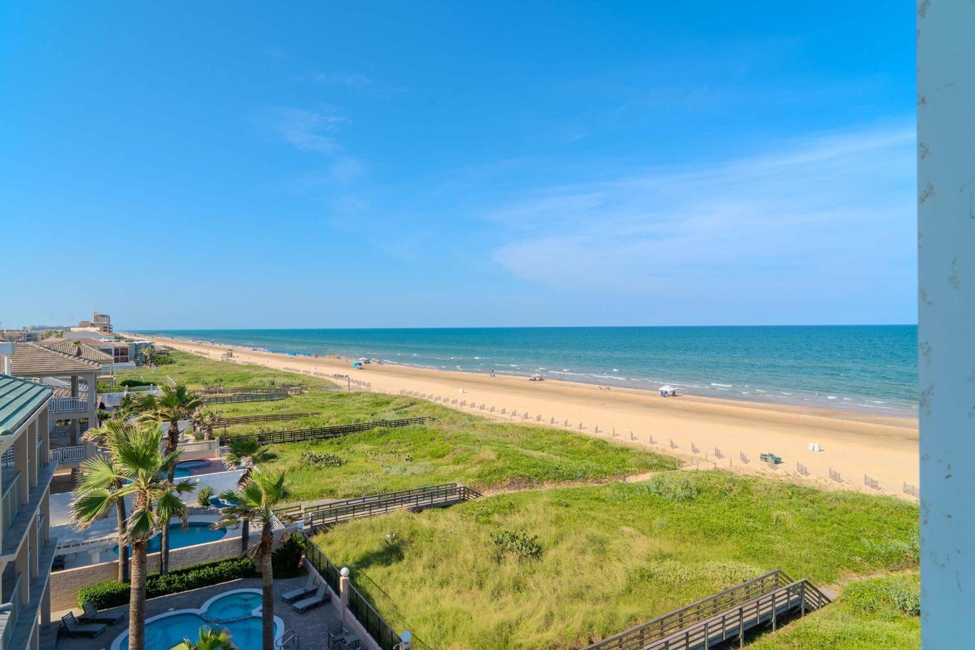5 Bedroom Beachfront - 4th Floor * South Padre Island