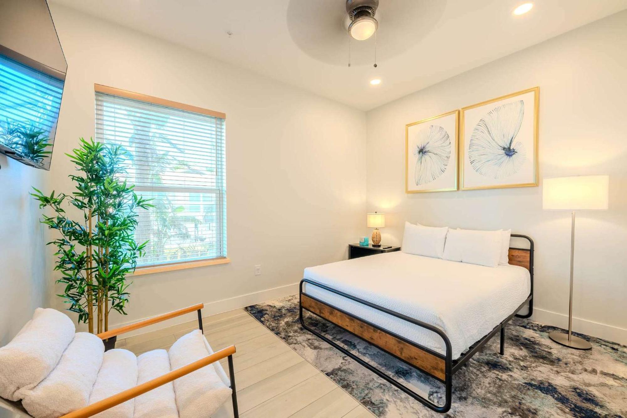 Coral Cove Apartment *