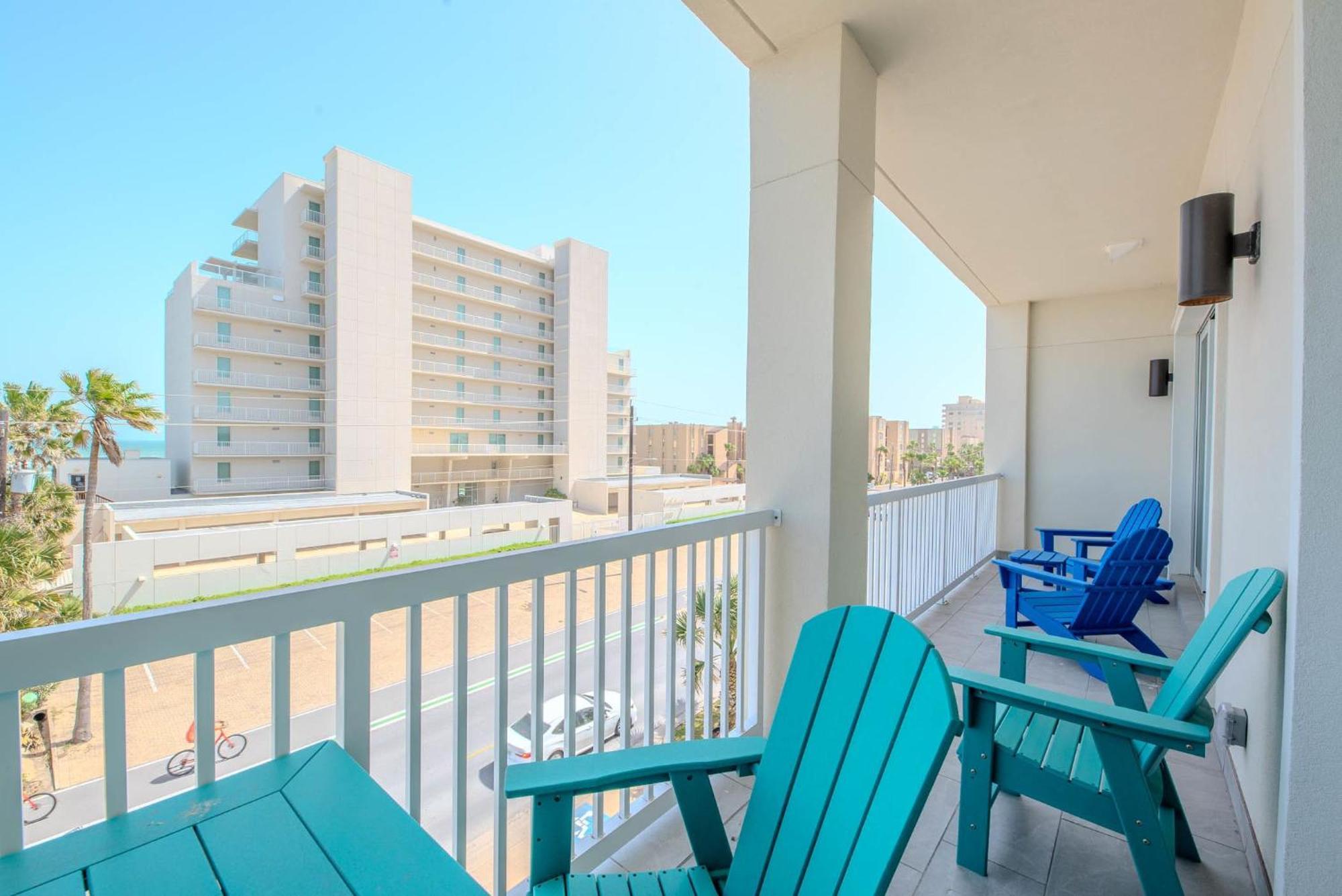 Moonlit Dunes Den Apartment South Padre Island