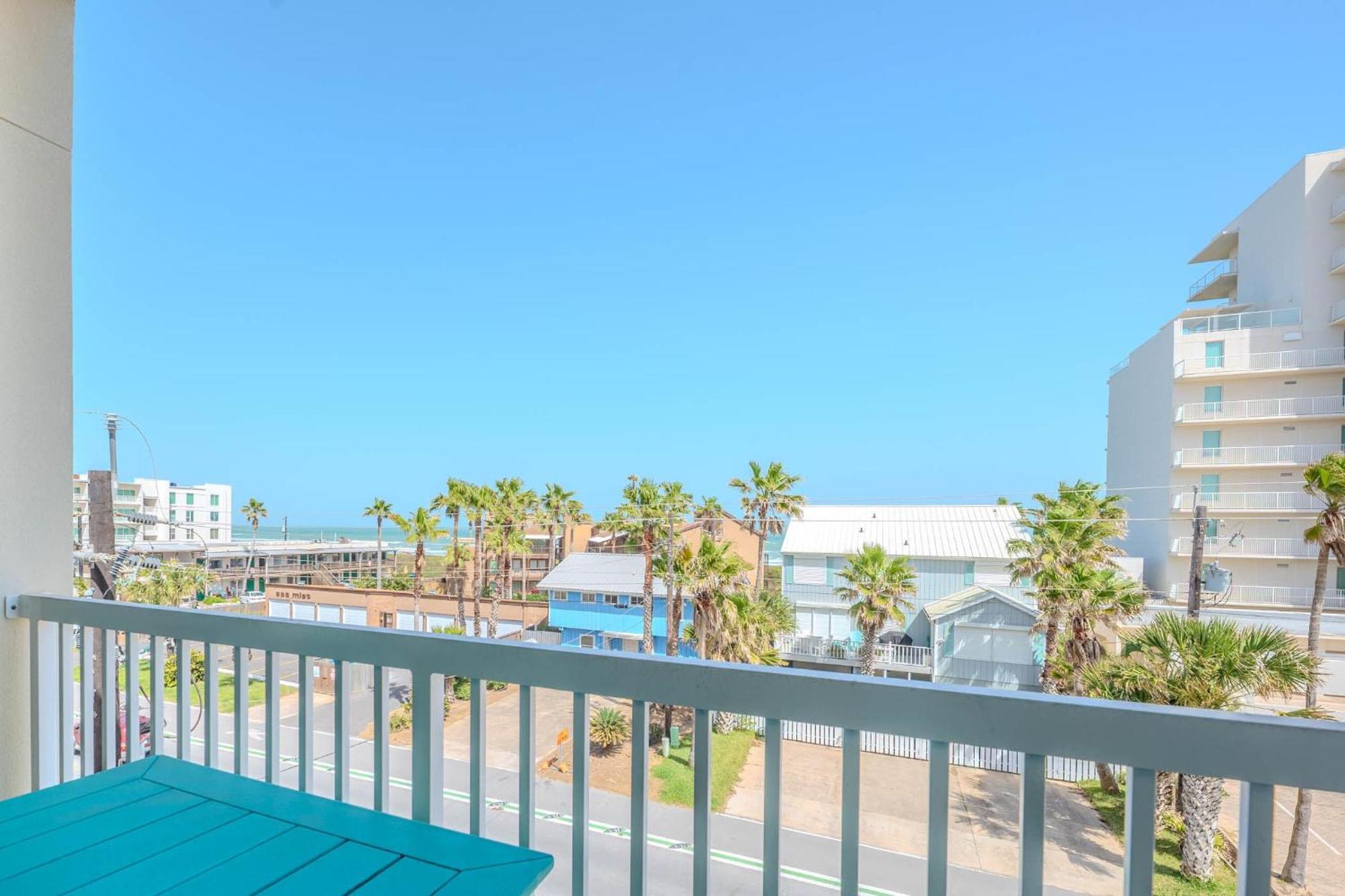 Sandbar Serenade Apartment