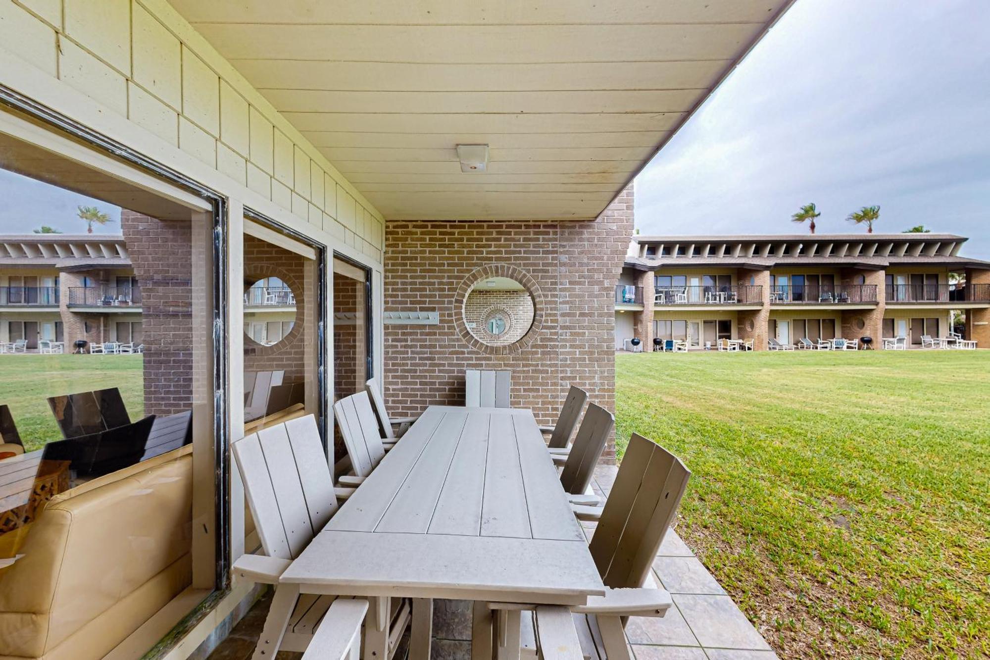 Sunchase Beachfront #130 Apartment