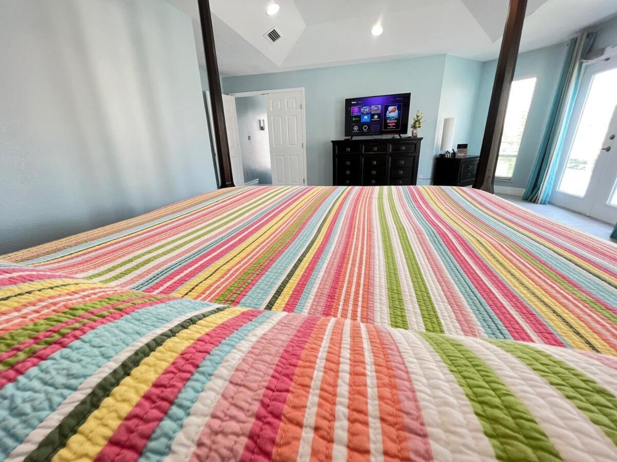 Holiday home Fam Reunion, Beachview, Ev Charger Heated Pool, Jacuzzi, Billiard