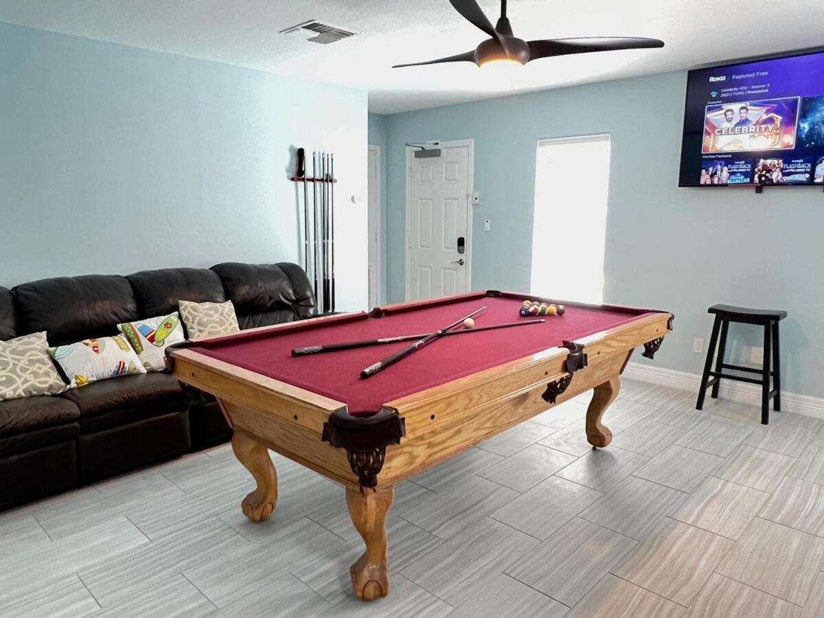 Holiday home Fam Reunion, Beachview, Ev Charger Heated Pool, Jacuzzi, Billiard