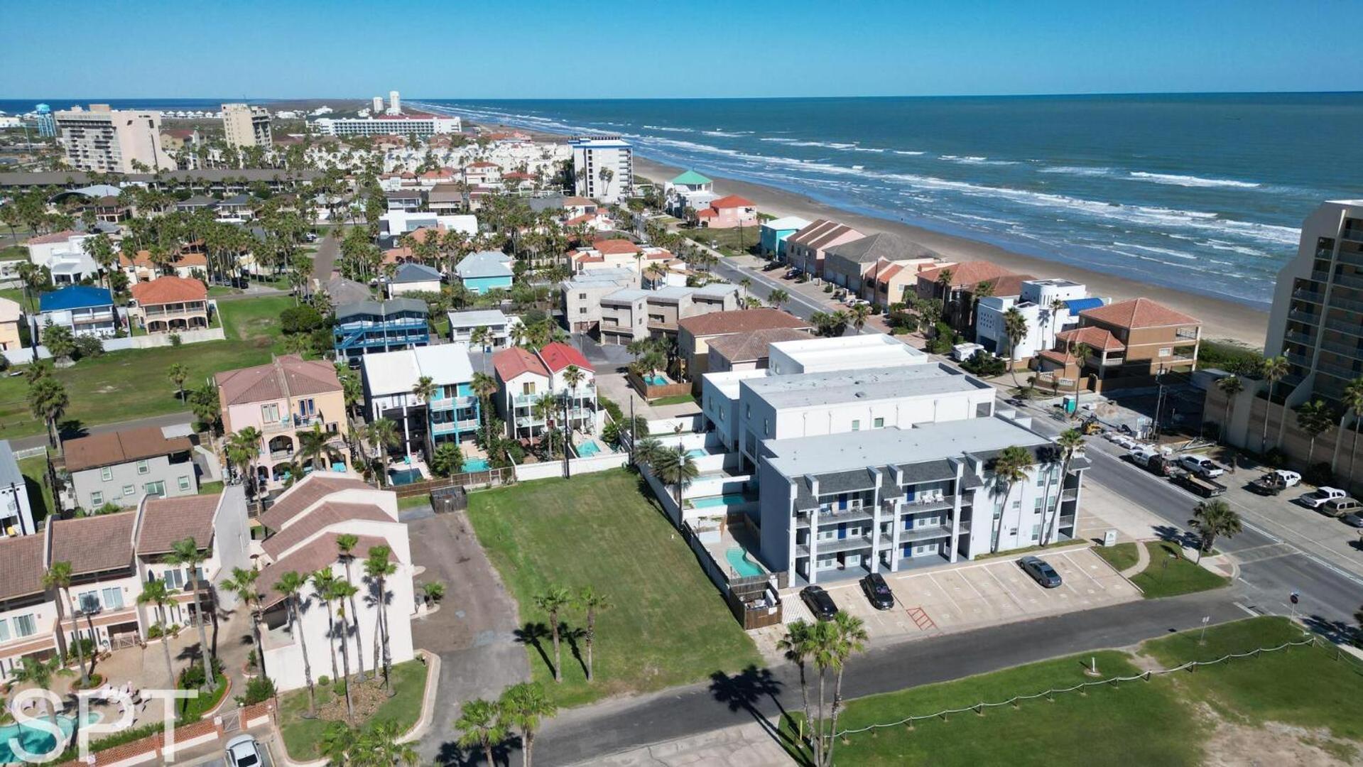 Coronado 302 Holiday home *