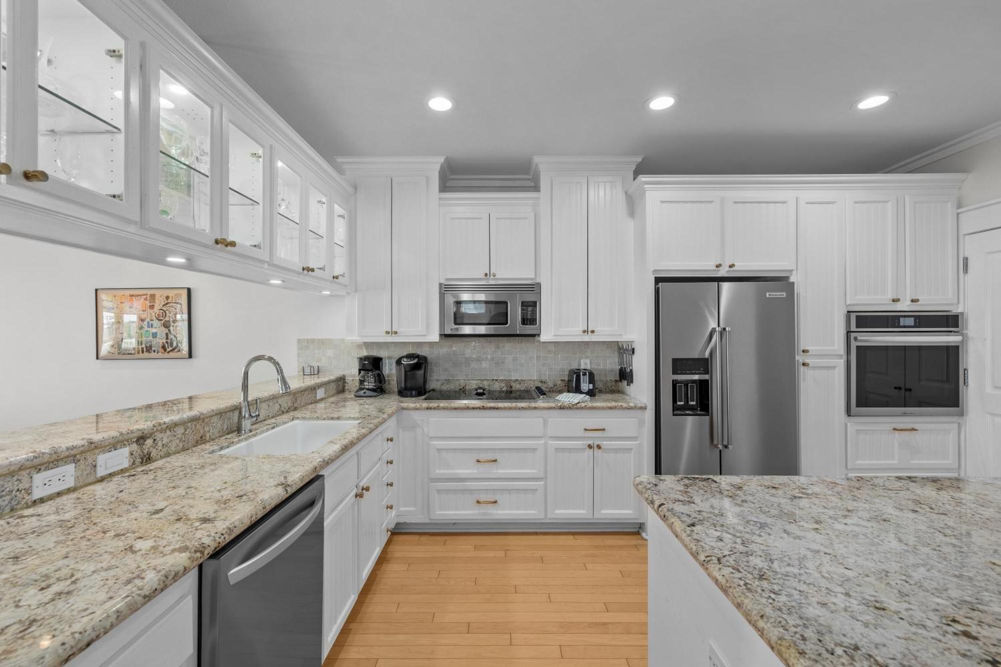 Avalon - Townhouse At The Shores