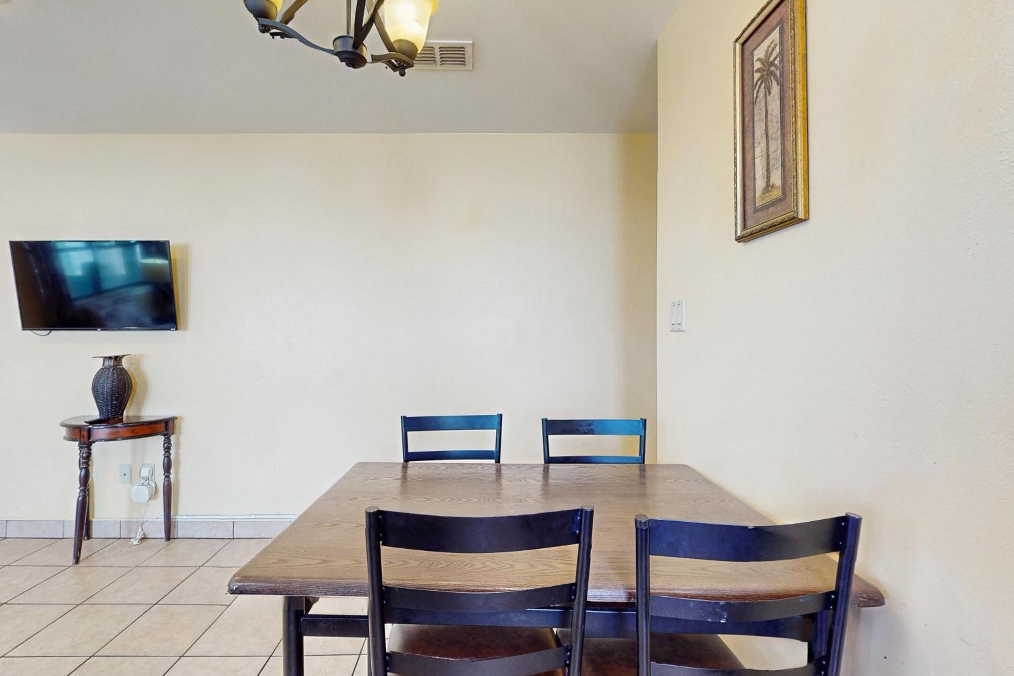 Lantana Retreat Unit #4 *