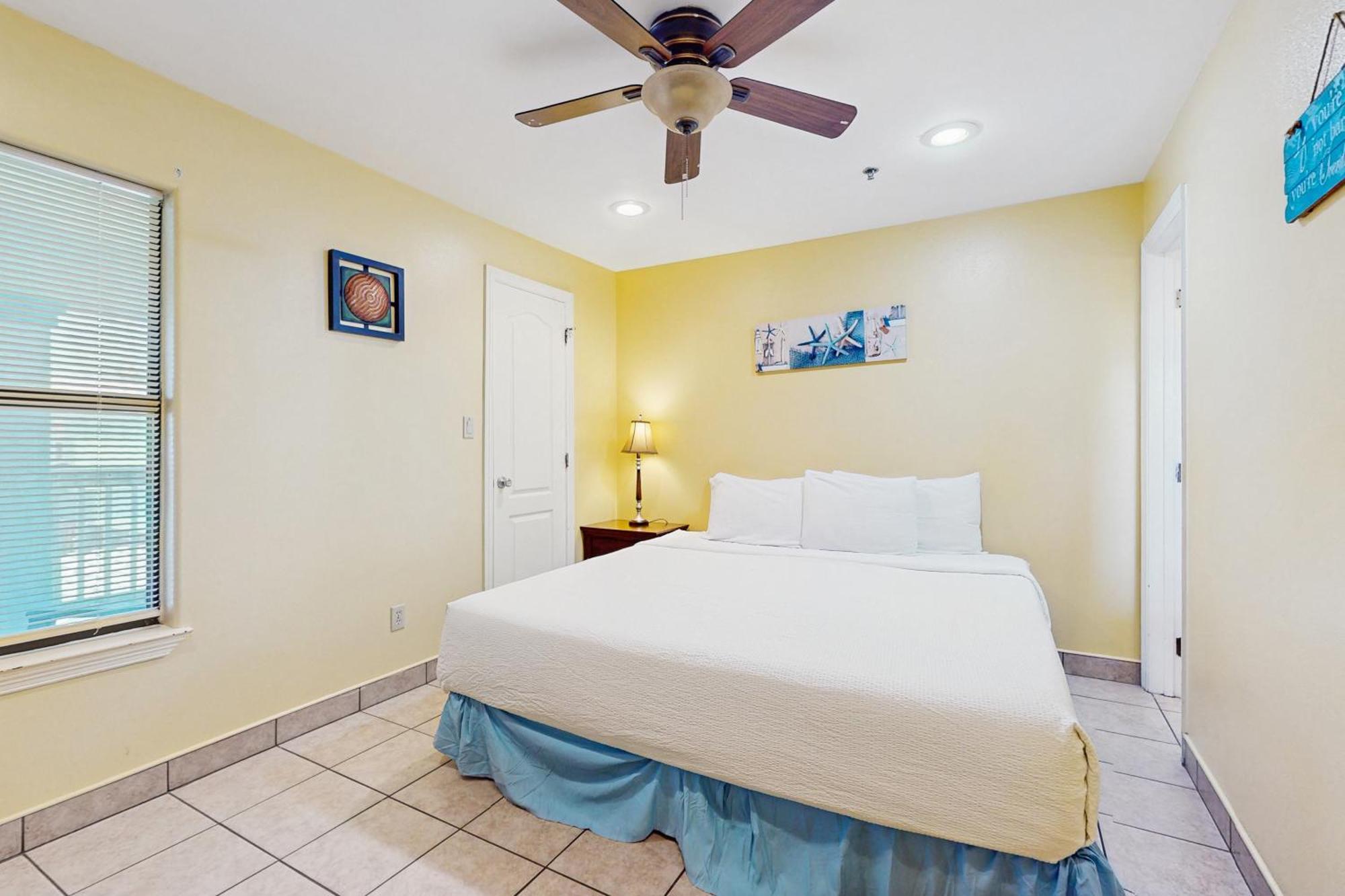 Lantana Retreat Unit #4 South Padre Island