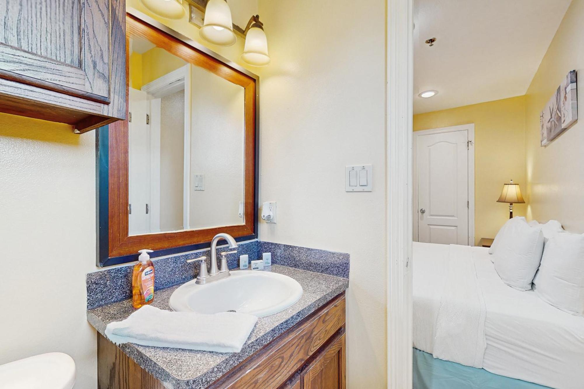 Lantana Retreat Unit #4 * South Padre Island