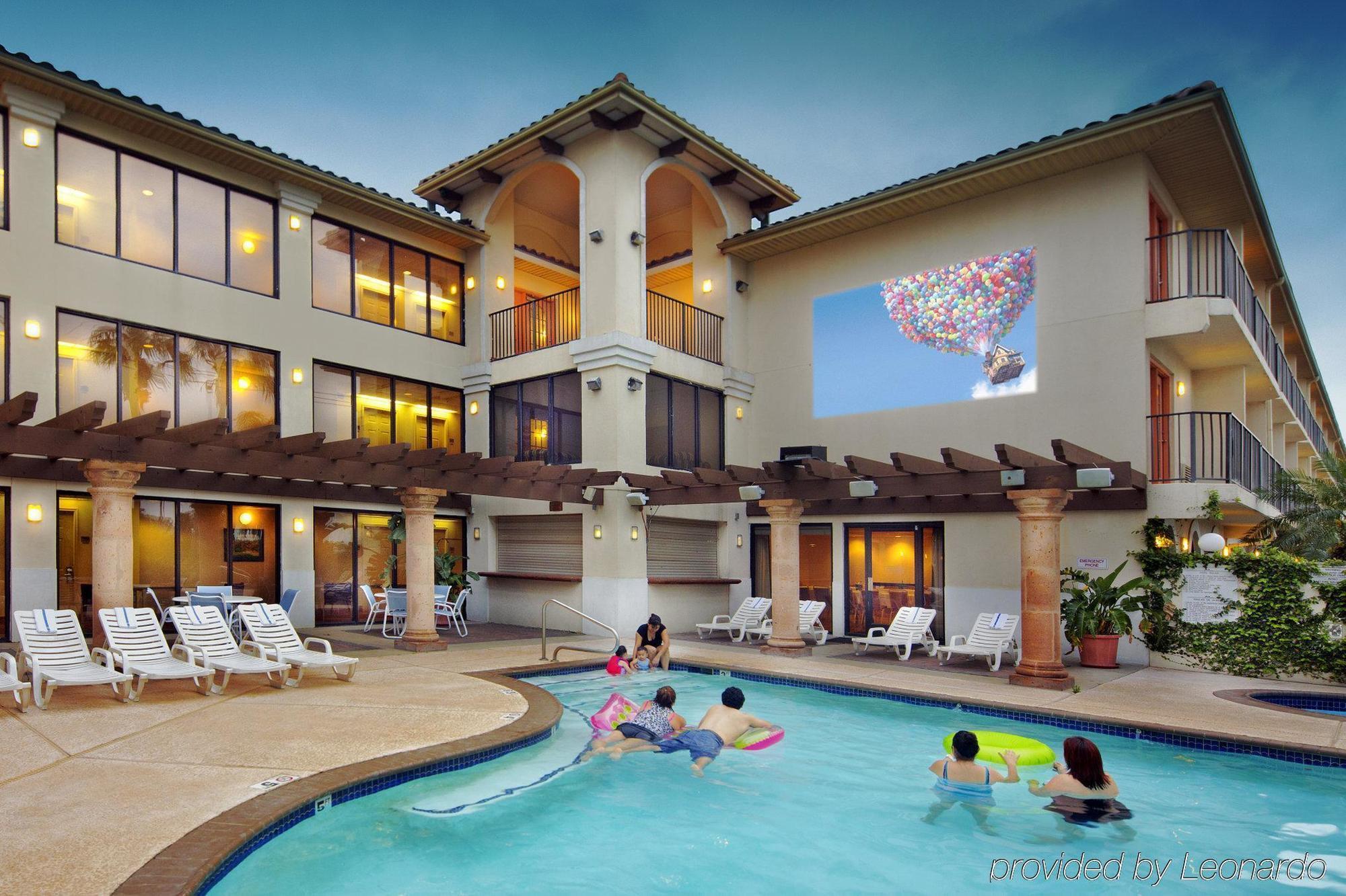 Hotel The At South Padre 3*