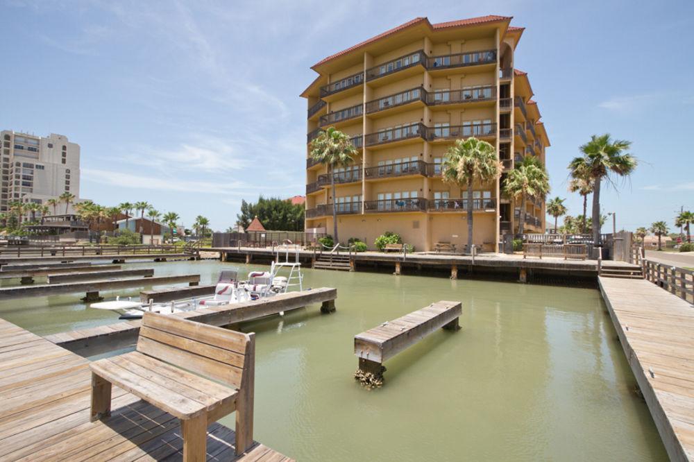 Galleon Bay Aparthotel