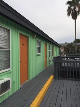 Upper Deck And Bar - Adults Only 3* South Padre Island