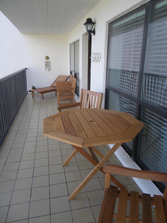 Beachside 2 Bedroom Sleeps 9 Holiday home