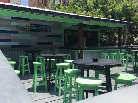 Upper Deck And Bar - Adults Only Hotel