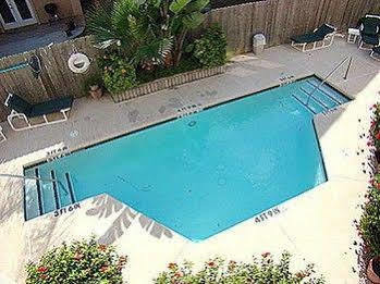 Front By Island Services 3* South Padre Island