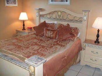 Front By Island Services Hotel 3*
