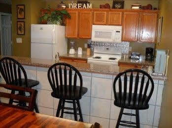 Front By Island Services 3* South Padre Island