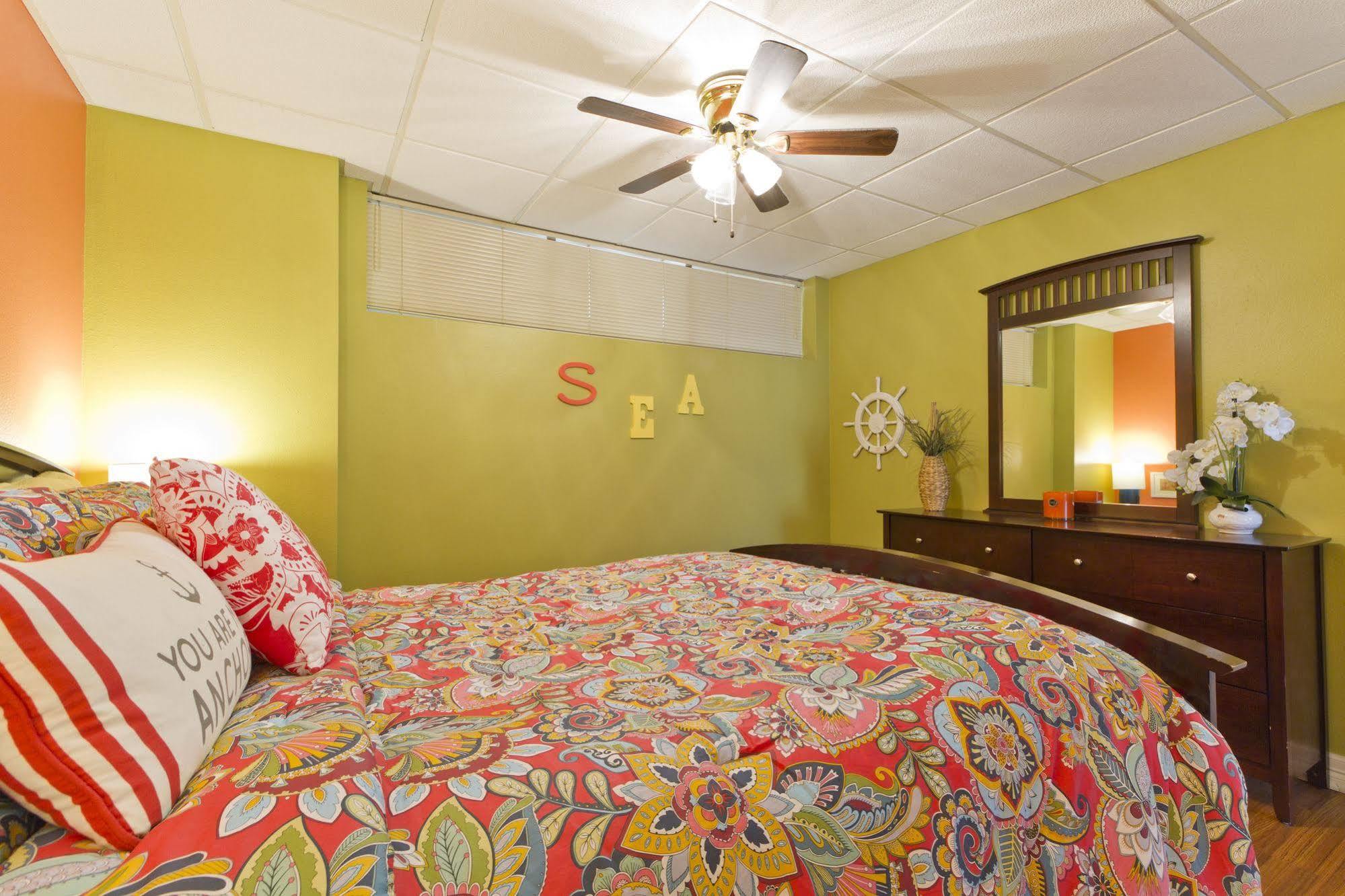 Galleon Bay Aparthotel