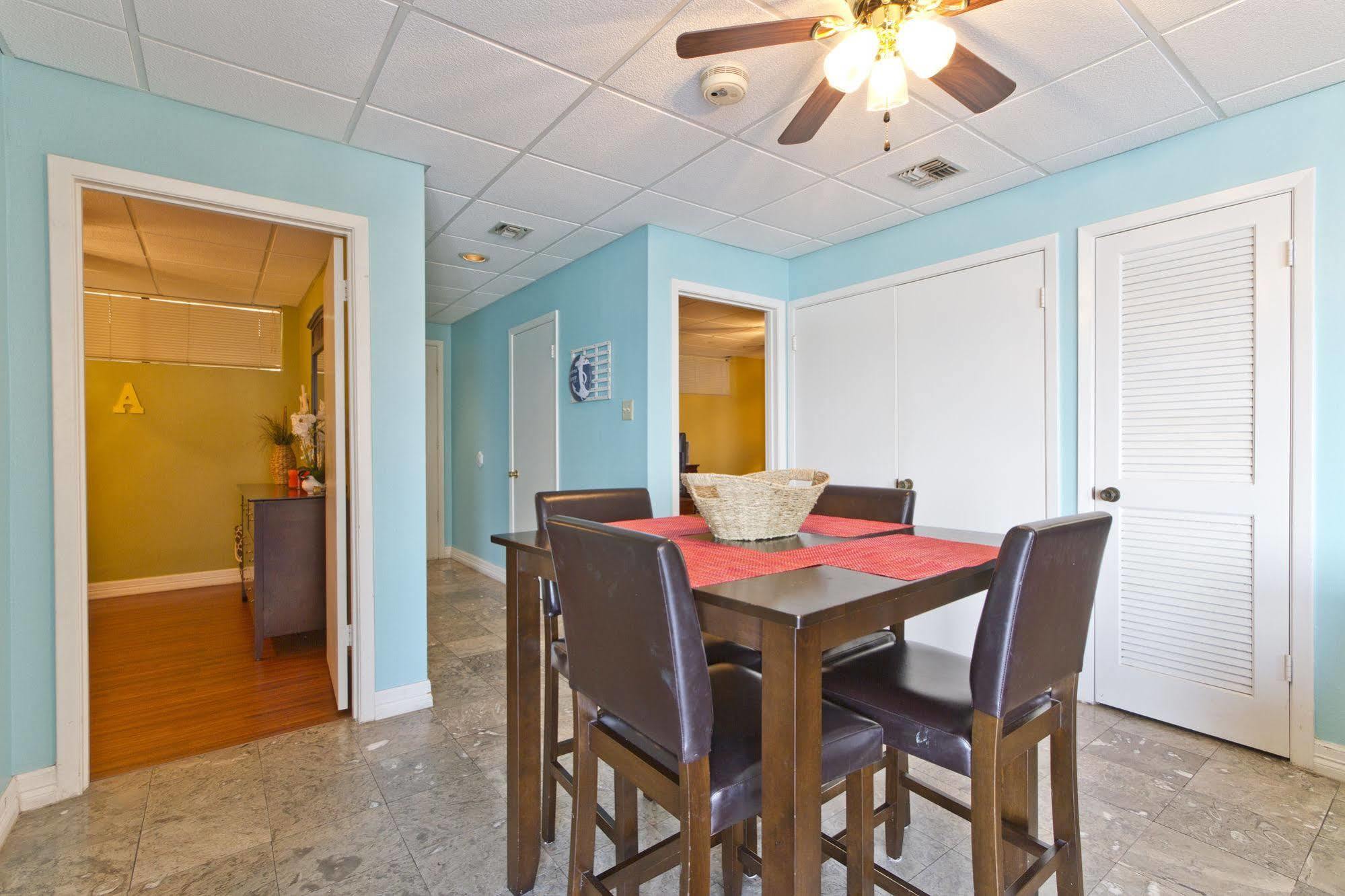 Aparthotel Galleon Bay South Padre Island