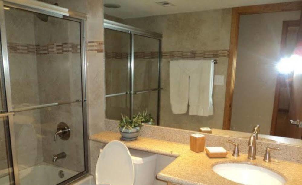 Hotel Front By Island Services 3*