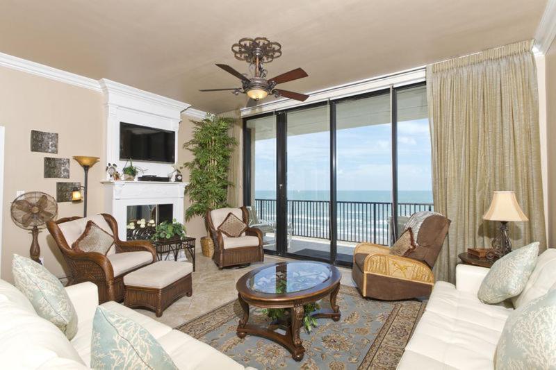 Suntide III Condominiums Aparthotel