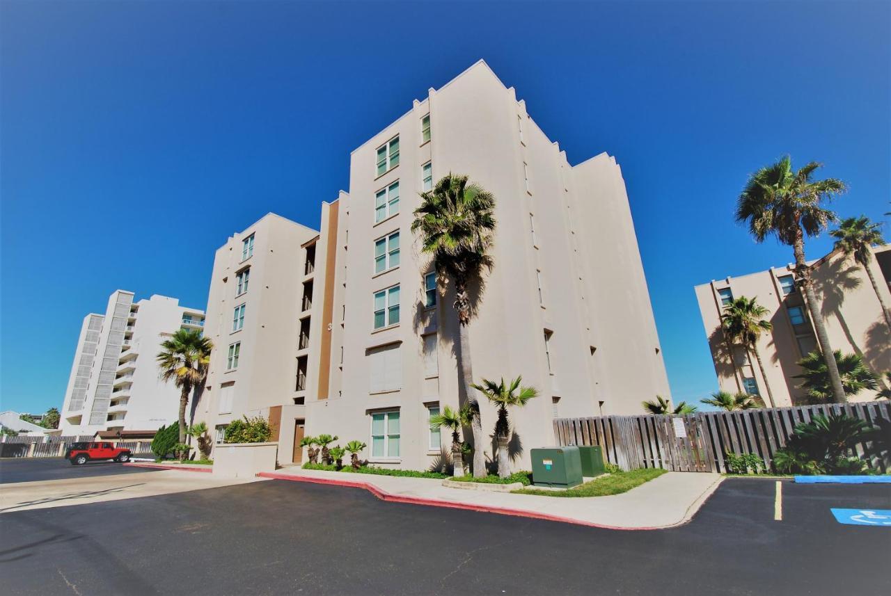 Apartment House Unit #302 *