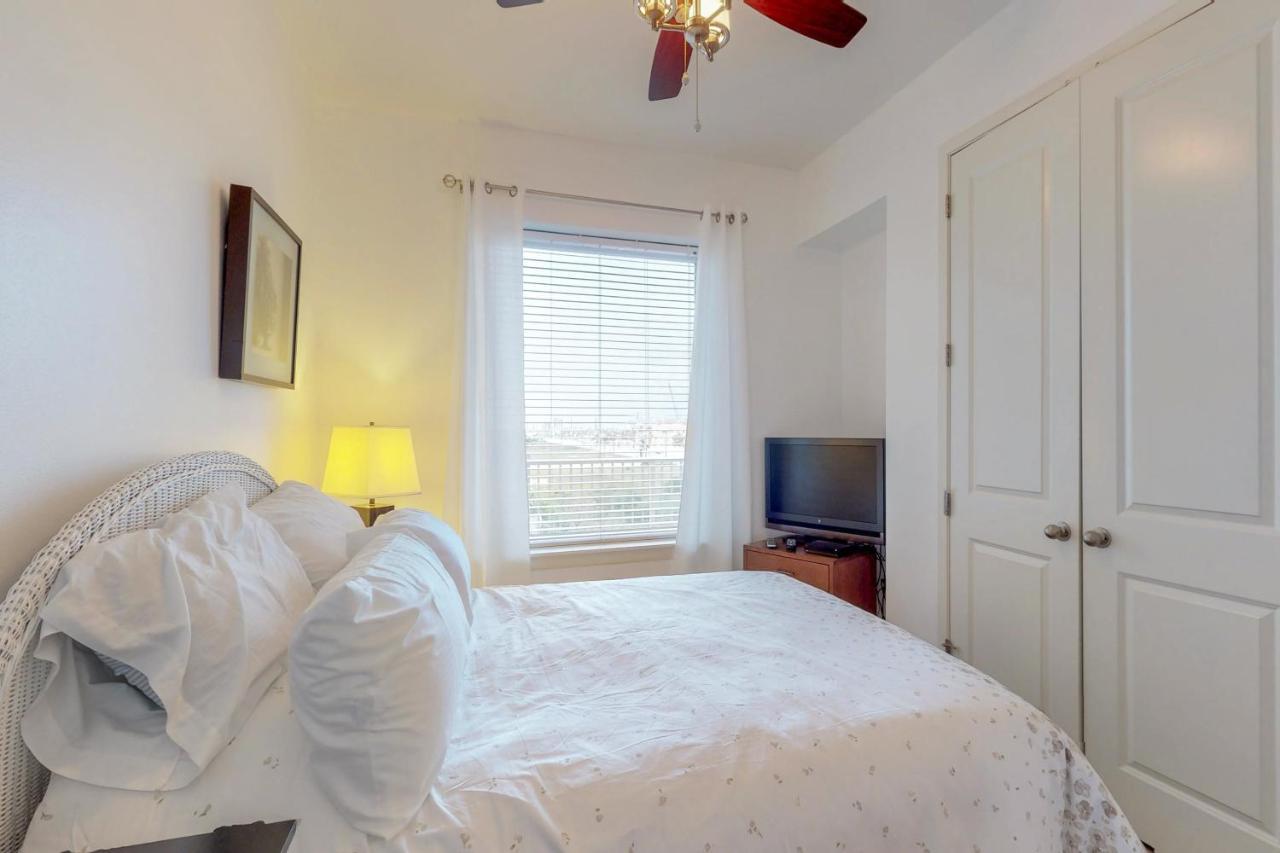 Apartment Marinas