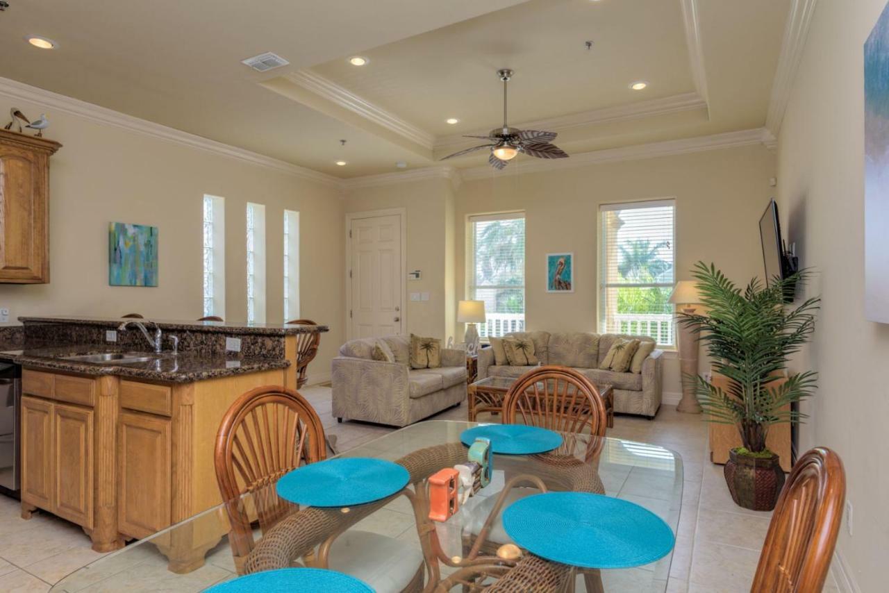 Lantana Apartment *